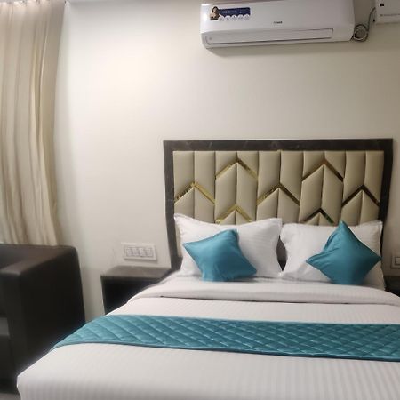 Balaji Residency Веланканни Экстерьер фото