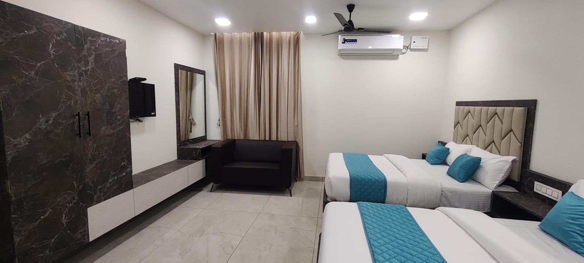 Balaji Residency Веланканни Экстерьер фото