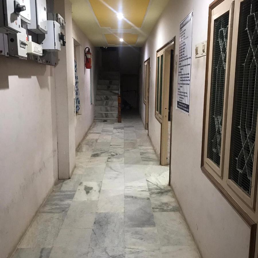 Balaji Residency Веланканни Экстерьер фото